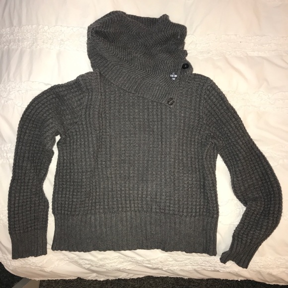 Banana Republic Crop sweater - Picture 2 of 7